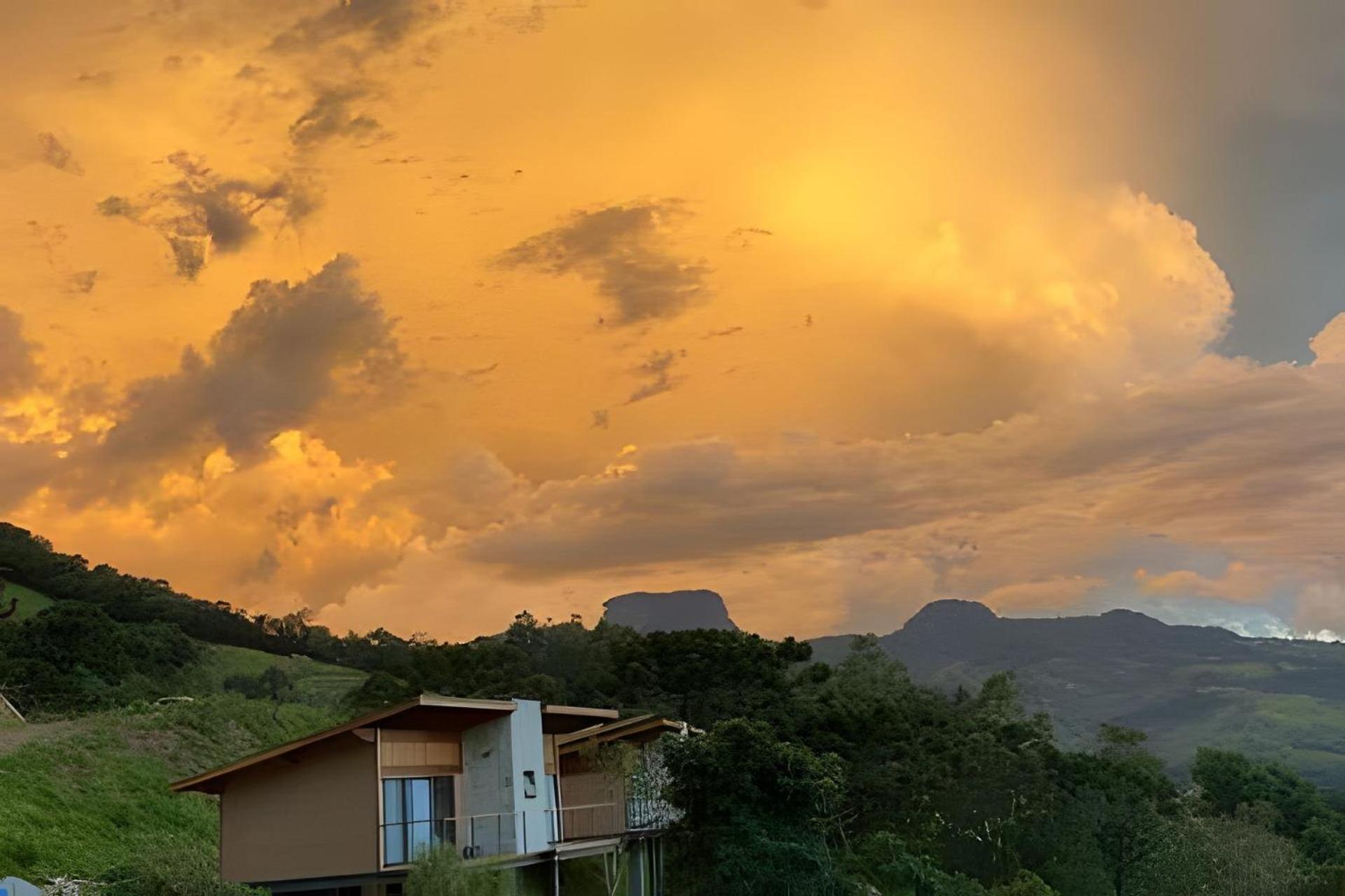 Chales Suites Gorjeios Da Mantiqueira São Bento do Sapucaí Exterior foto
